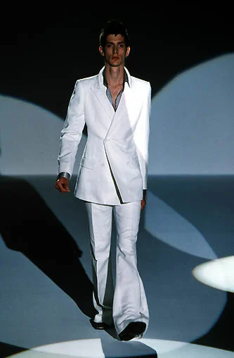 Look 18